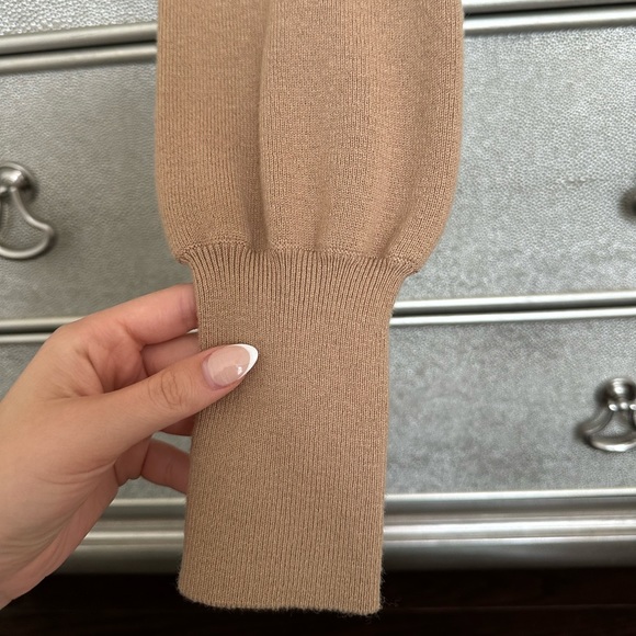 Wilfred Rebecca Sweater - Picture 10 of 11